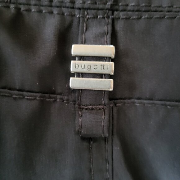 BUGATTI Vintage Men's Coat Black | Size 44R L - XL | Designed In Germany - Picture 5 of 16